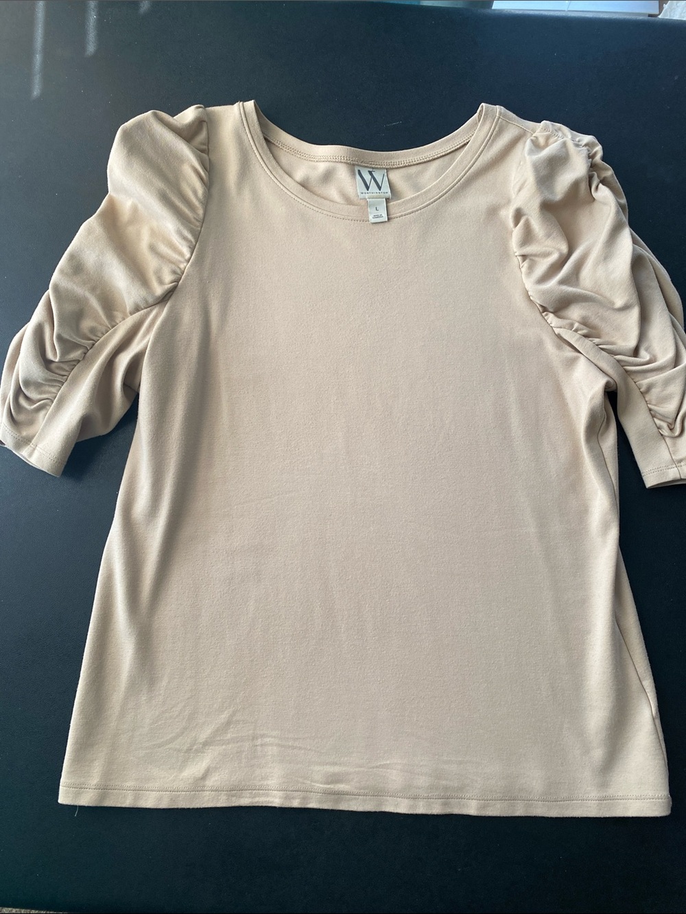 W by Worthington Neutral Ruched Short Sleeve Top